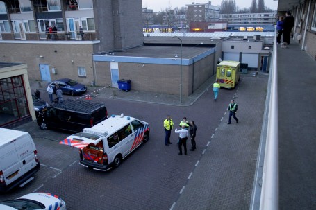 Zwaargewonde man na steekpartij3