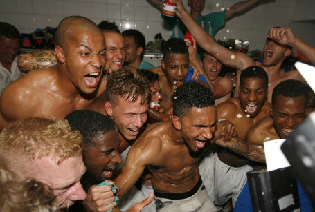 Dordrecht na 20 jaar weer eredivisiestad15