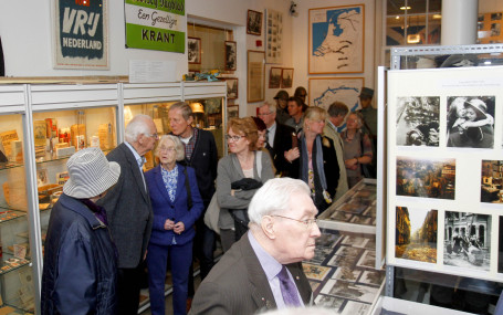 Burgemeester opent nieuwe tentoonstelling Museum 1940 1945