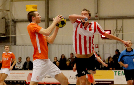 DeetosSnel wint tegen Oranje Wit3