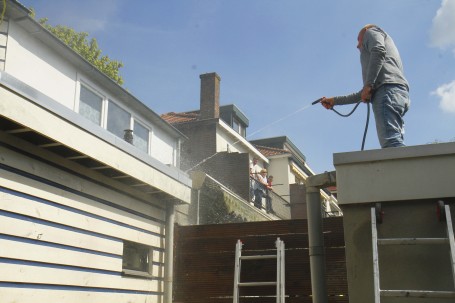 Dakbrand snel geblust