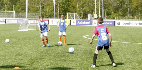 Nieuw talent in aantocht voor sv Oranje Wit Dordrecht