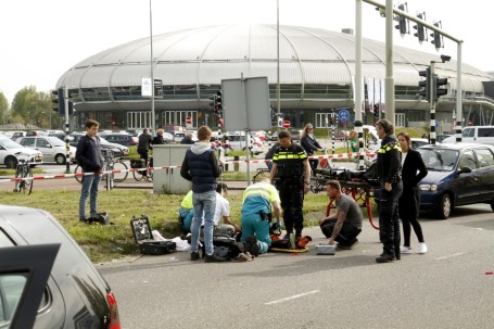 Scooterrijdster geschept bij oprit N3 Dordrecht Tstolk 003