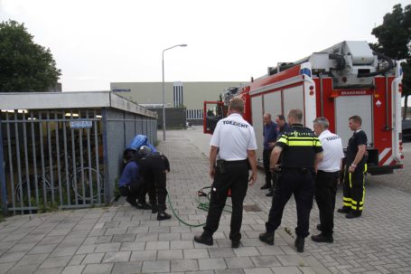 Brandweer knipt slot gestolen scooter open
