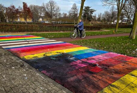Na verwijderen cameratoezicht volgt opnieuw vernieling van regenboogpad