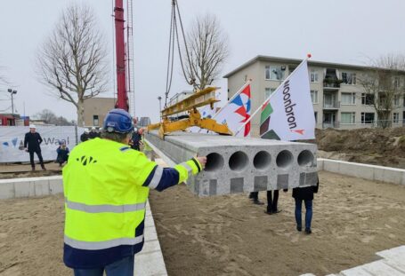 Woonbron start bouw van 39 duurzame sociale huurwoningen aan de M.H. Trompweg