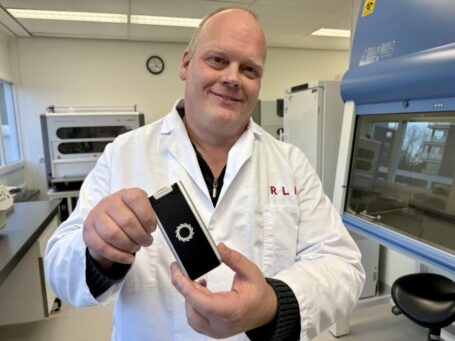 Dordts laboratorium RLM innoveert op zoek naar ziekteverwekkers