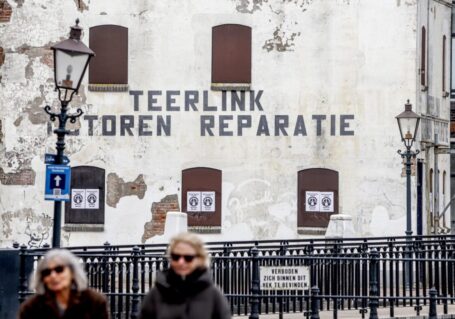 Pamfletten op Teerlink-pand: waarom woont hier niemand?