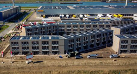 ’Veertig 40 procent AZC-bewoners betaald aan het werk’