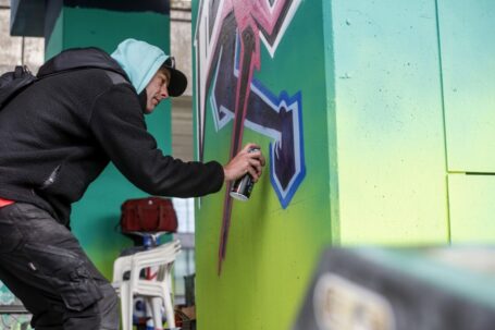 Kunst geeft skatepark Maasplaza nieuwe uitstraling: ‘Clean the Scene 2.0’ van start